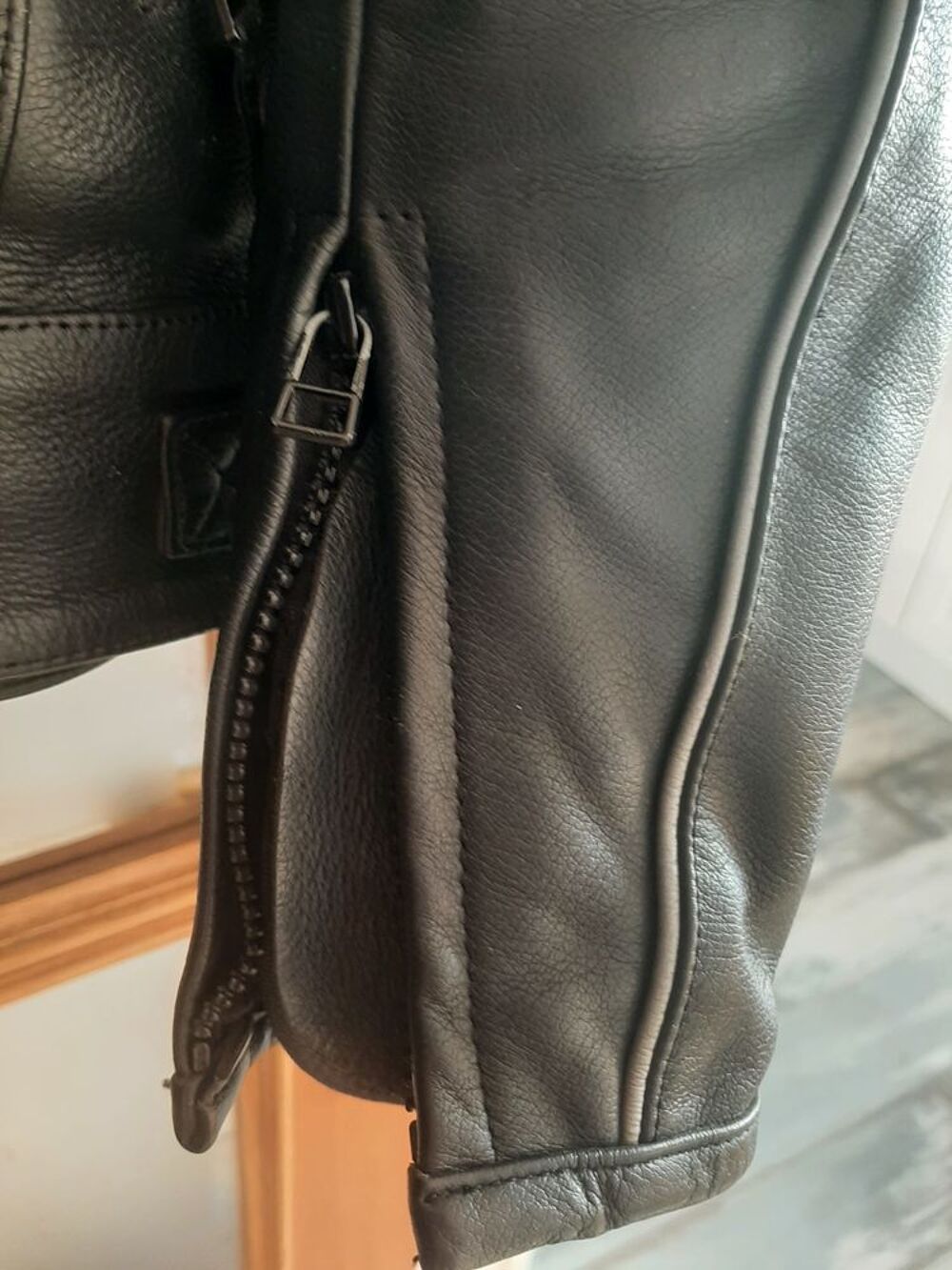 BLOUSON ET PANTALON DE MOTO/baisse de prix Vêtements