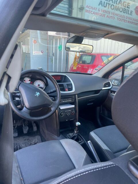 Peugeot 207 ENVY 1.4 HDI