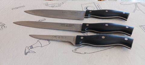 Lot de 3 couteaux 25 Communay (69)