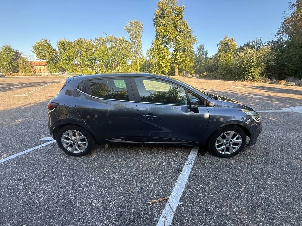 Clio VI Clio Eco-G 120 ch EDC Techno 2016 occasion 38290 La Verpilli&egrave;re