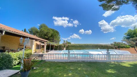   Magnifique maison familiale au c?ur de la vaunage  Villa - 7 pice(s) - 190 m