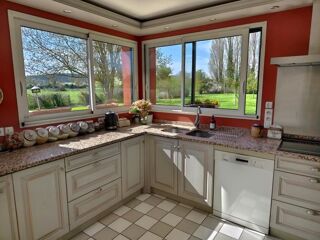  Maison � vendre 9 pi�ces 332 m�