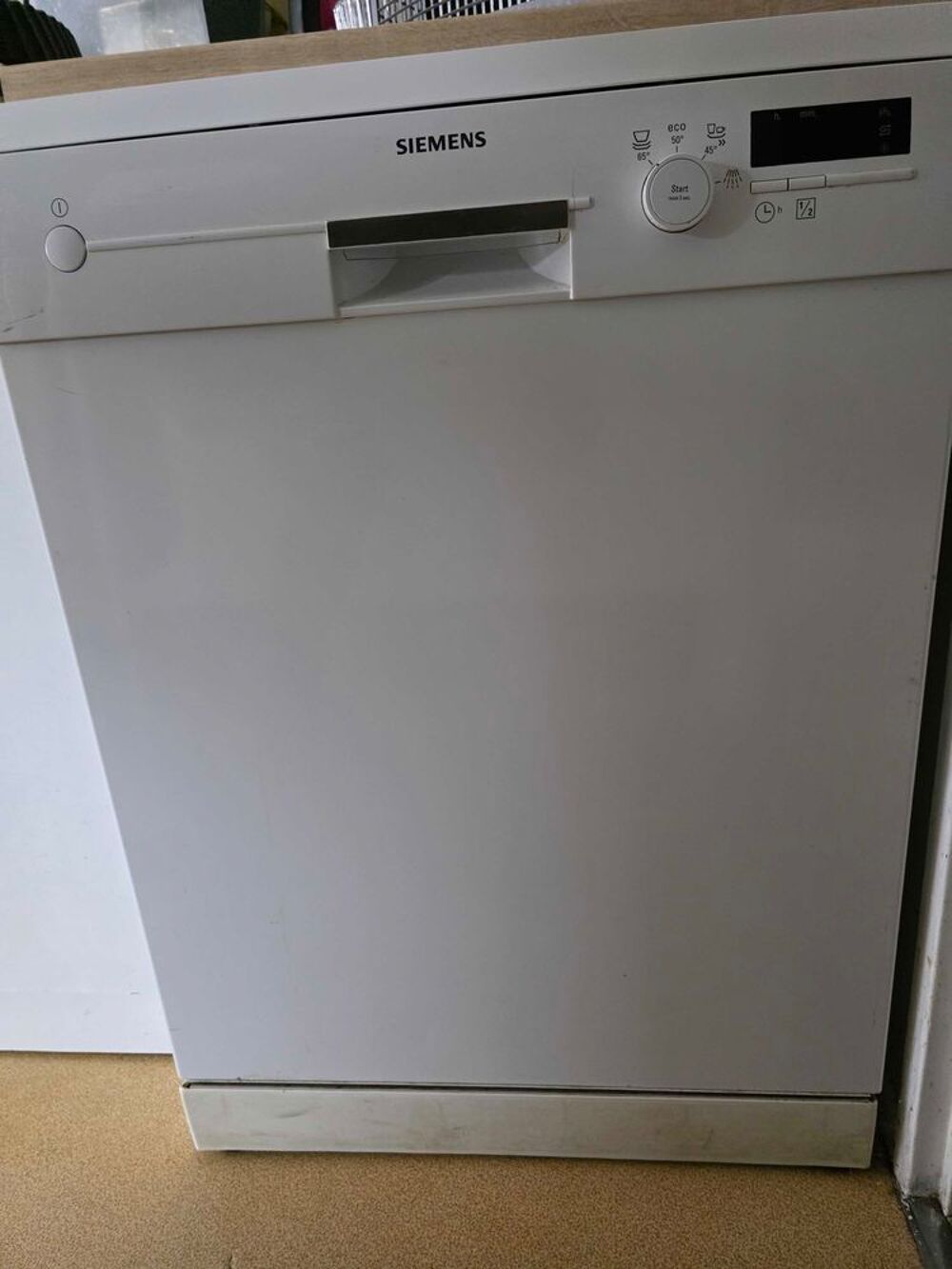 Lave vaisselle Siemens mod&egrave;le SI6P1S Electroménager