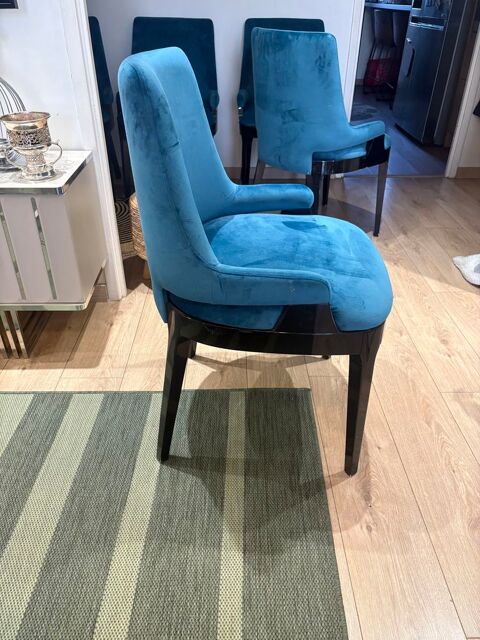 lot de 6 chaises capitonn�es �chirolles (38)