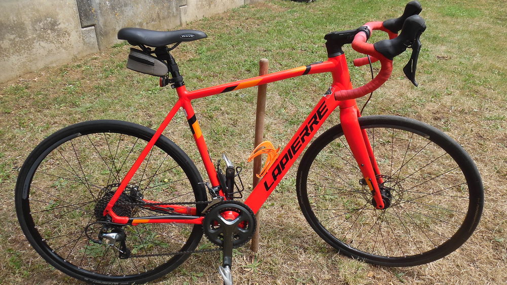 VELO course assistance electrique marque: LAPIERRE Vélos