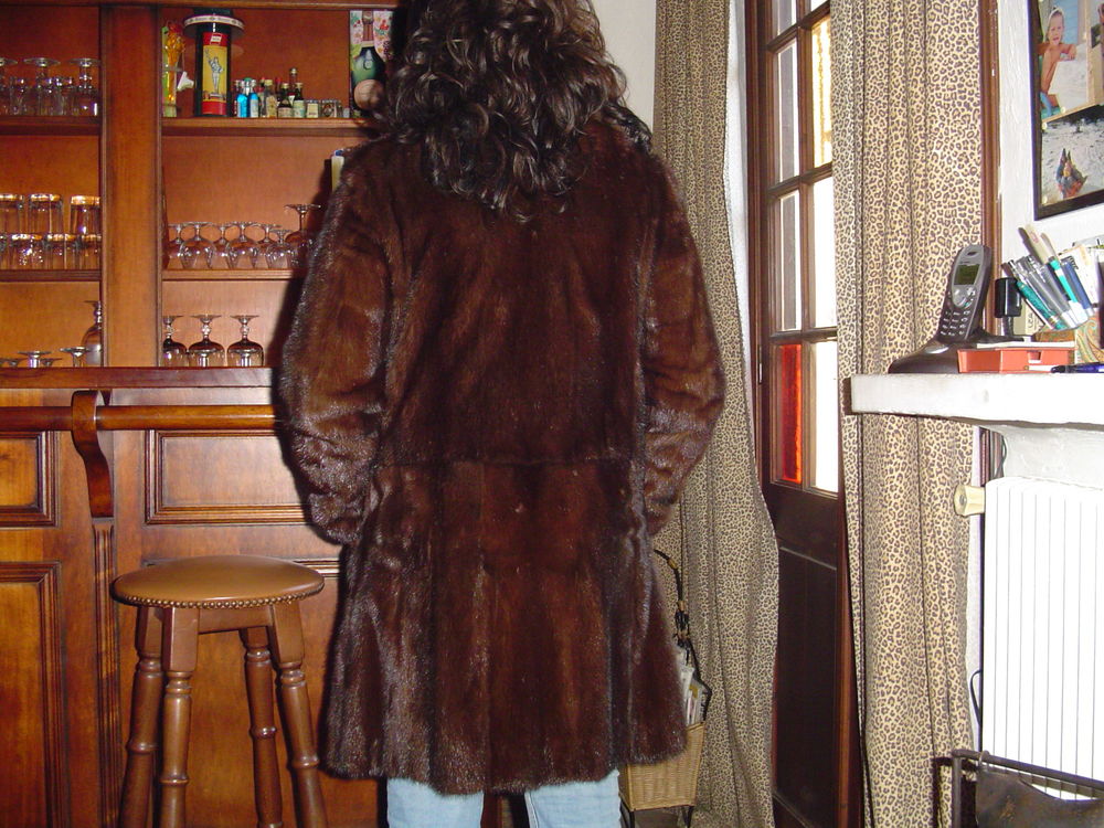 manteau de vison pleine peau avec col boule Vêtements