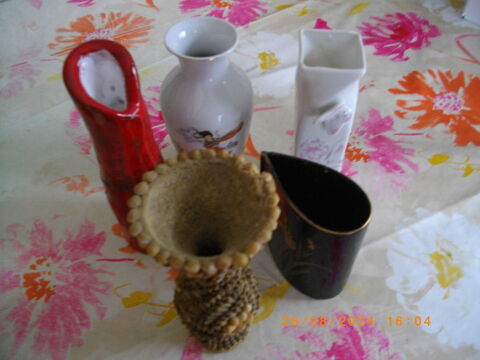 Lot de cinq petits vases Perros-Guirec (22)
