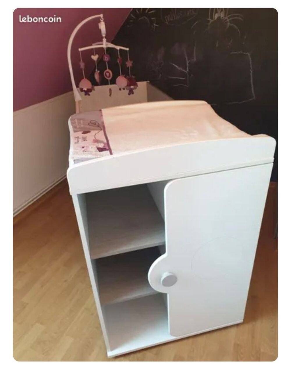 Lot trio poussette et lit b&eacute;b&eacute; avec meuble Puériculture