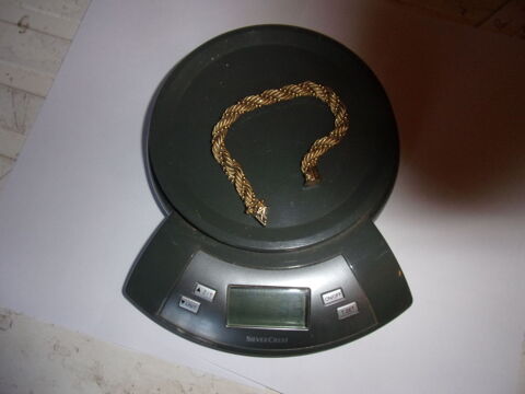 COLLIER  EN  OR  18  CARRTS  35  grammes   2290 EUROS 2290 Lamorlaye (60)