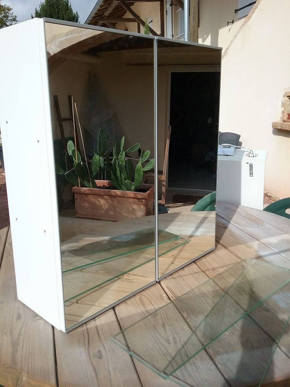 Armoire de toilette avec miroir et 2 &eacute;tag&egrave;res Meubles