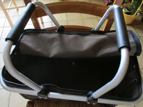 sac à courses marron pliable dessus fermeture éclair 0 Mérignies (59)