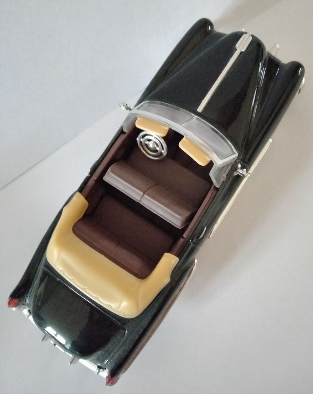 Cadillac coup&eacute; de ville. 1/43 e. 