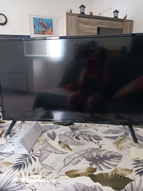 Televiseur high1one 98cm Estry (14)