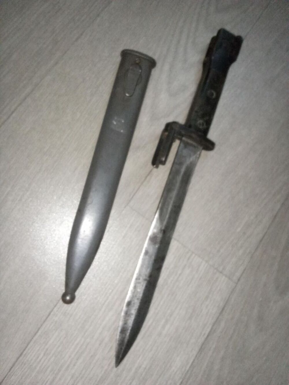 ba&iuml;onnette FAL 