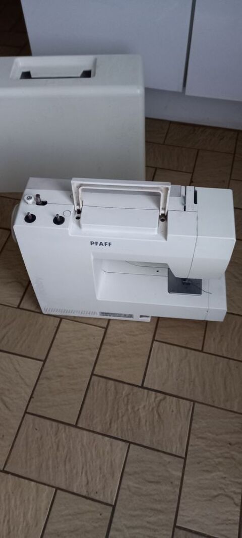 Machine a coudre Pilaf electrique 90 Nogent-le-Rotrou (28)