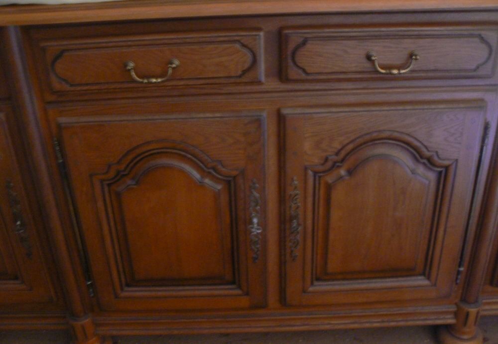 Grand buffet bas/enfilade en ch&ecirc;ne 4 portes 4 grands tiroirs Meubles