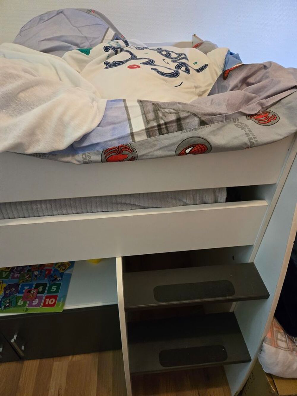 Lit 1 personne +matelas Meubles