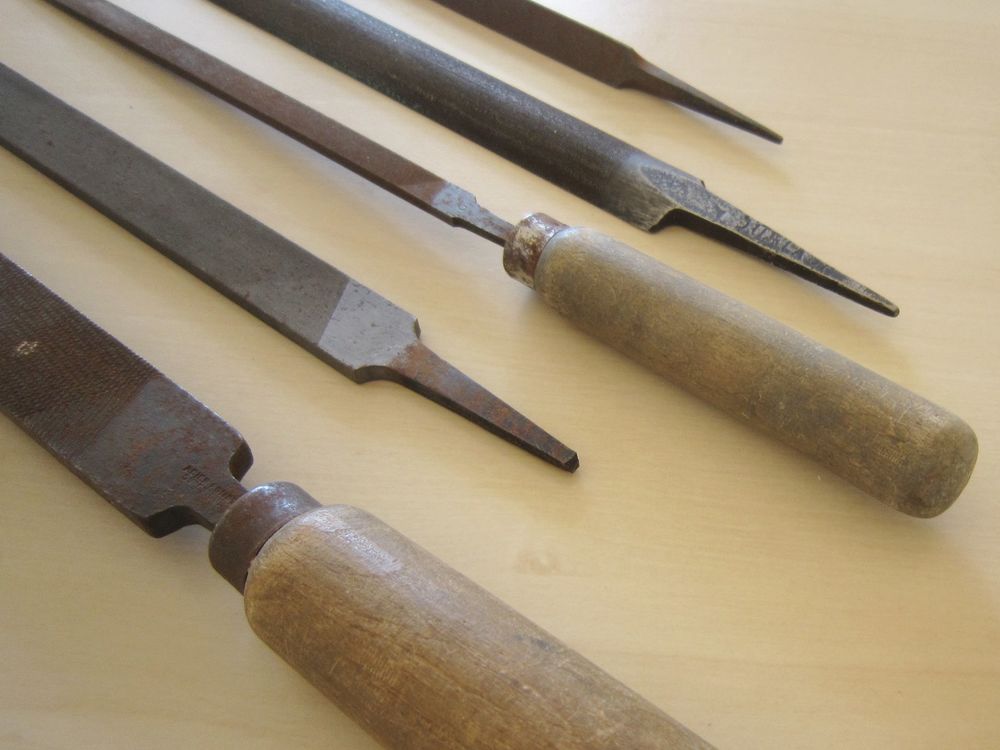 5 LIMES EN ACIER, TIERS-POINT, &frac12; RONDE, PLATES, BATARDE Bricolage
