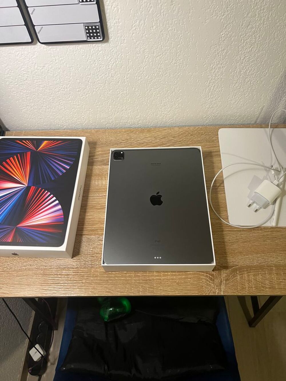iPad Pro 12,9 pouces (2022) Téléphones et tablettes