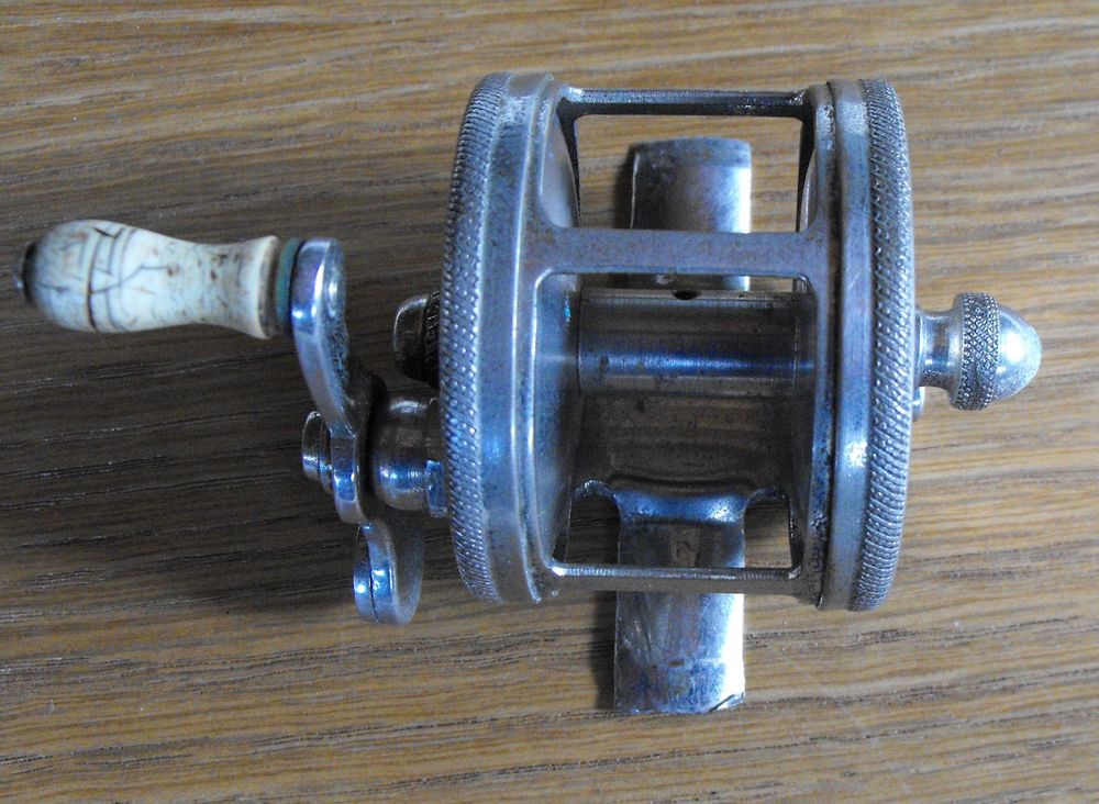 Moulinet ancien PRATIC 
