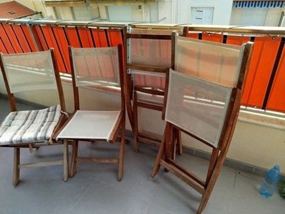 Lot de 4 chaises en bois Décoration