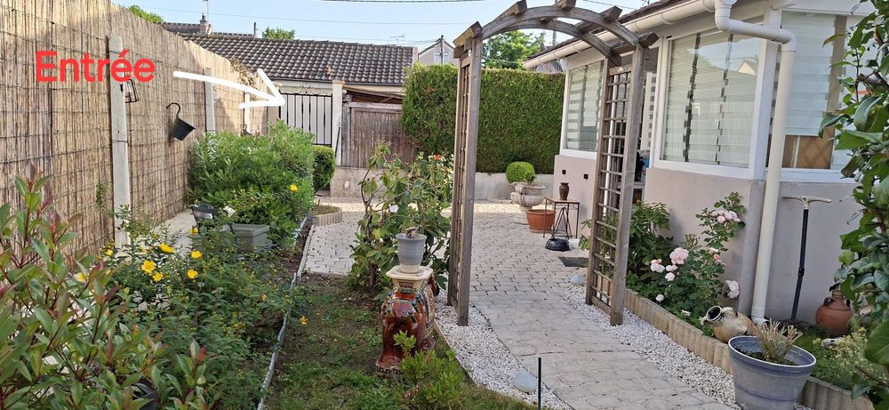 Vente Maison Maison de plain pied 90 m2 à VILLECRESNES 94440
320 000 € Villecresnes
