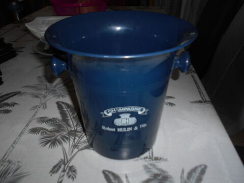 seau � champagne 5 �chenoz-la-M�line (70)