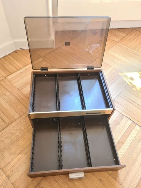 Coffret 10 Paris 19 (75)