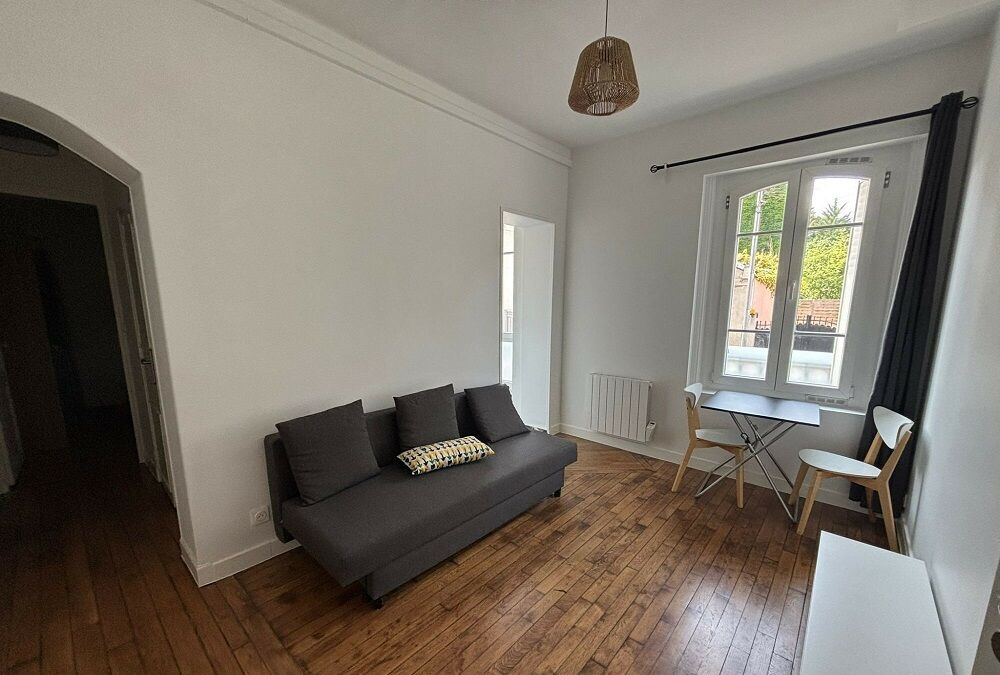 Location Appartement Appartement meublé 2 pièces 32 m², Courbevoie (92400) Courbevoie