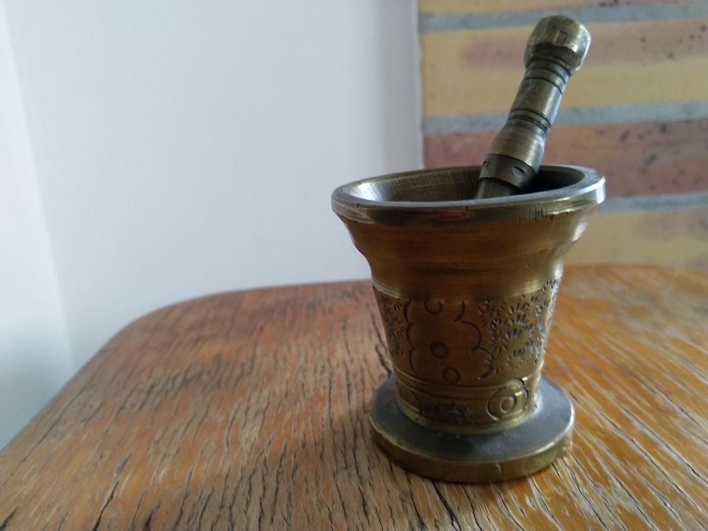 Mortier + pilon en laiton
Décoration
