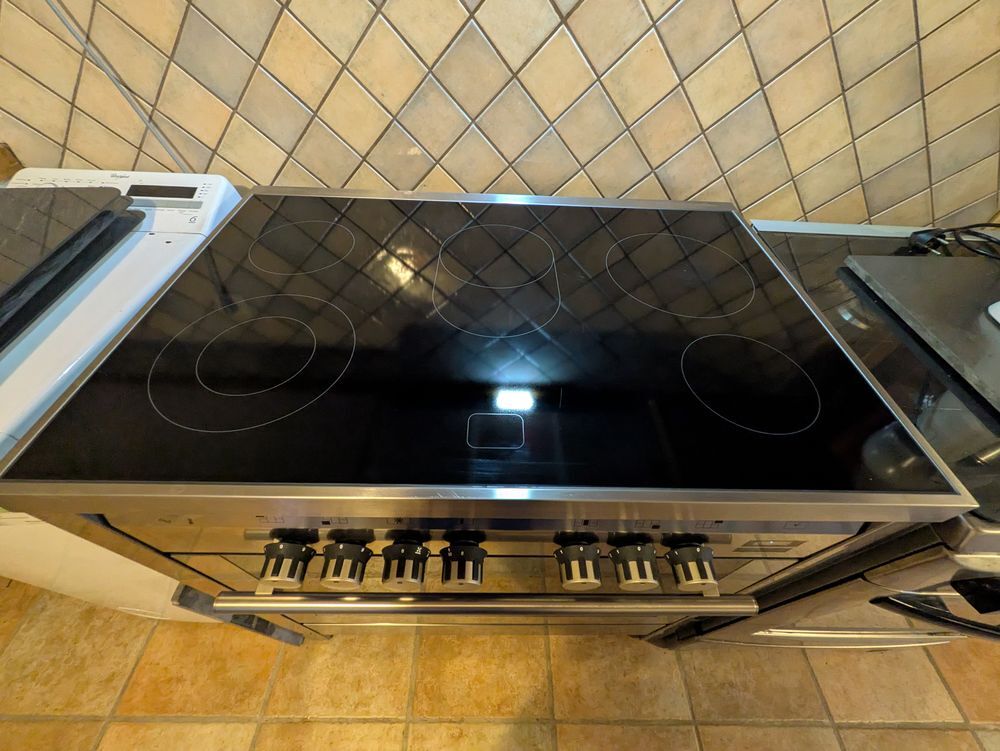 fourneau professionnel Electroménager