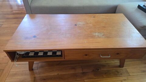 Table basse 50 Lyon 7 (69)