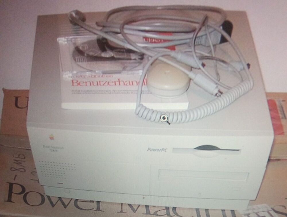 Unit&eacute; centrale APPLE 7200 -90 A 64MO adb SCSI Matériel informatique