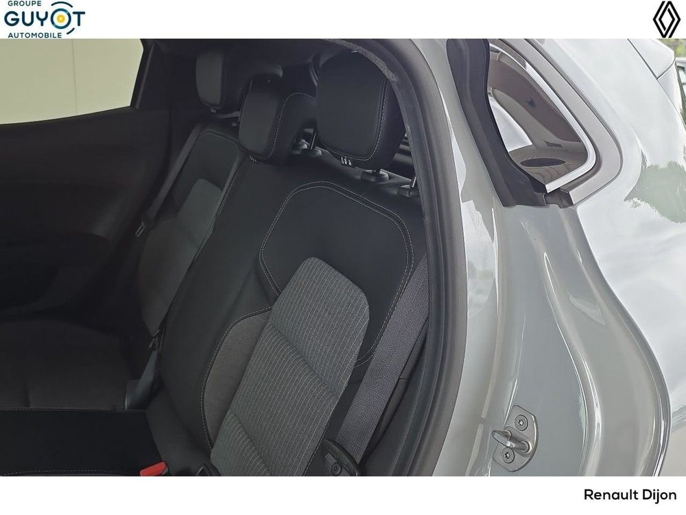 Clio V Clio E-Tech full hybrid 145 ch GSR2 Techno 2025 occasion 21000 Dijon