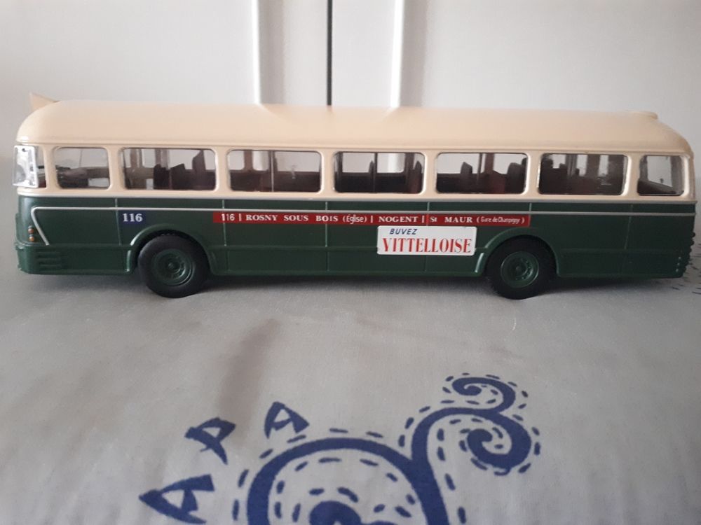 Lot De 4 Bus Chausson Miniature échelle 1/87 Clé Et Autre Jouef Occasion
