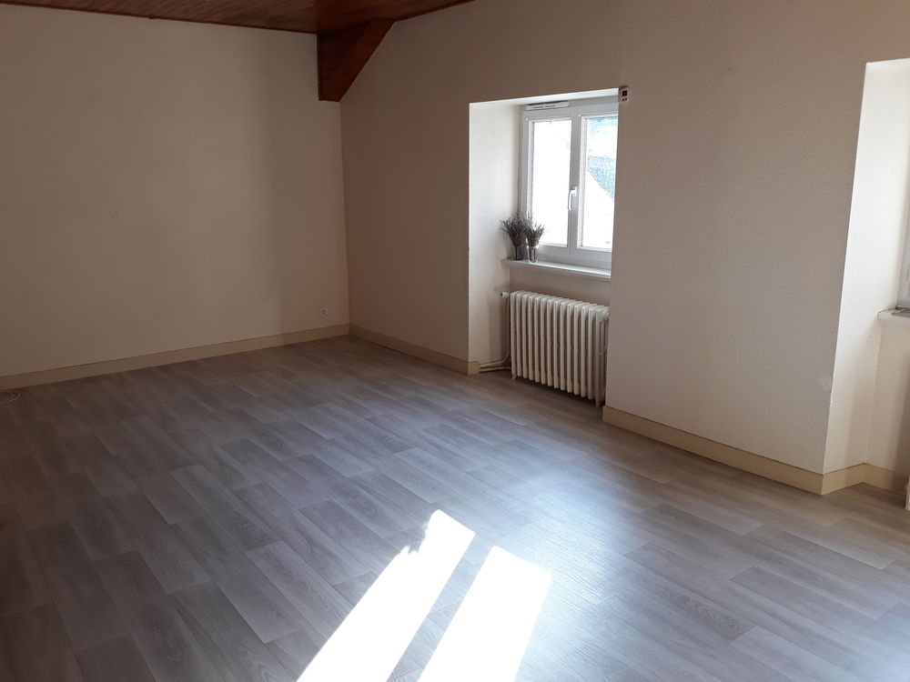 Location Appartement F6 spacieux et calme libre 1er septembre Laveissière