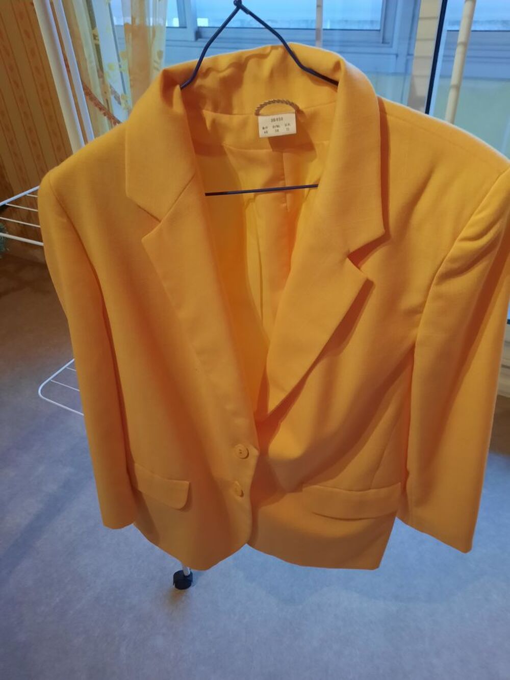 Veste G&eacute;mo neuve Vtements