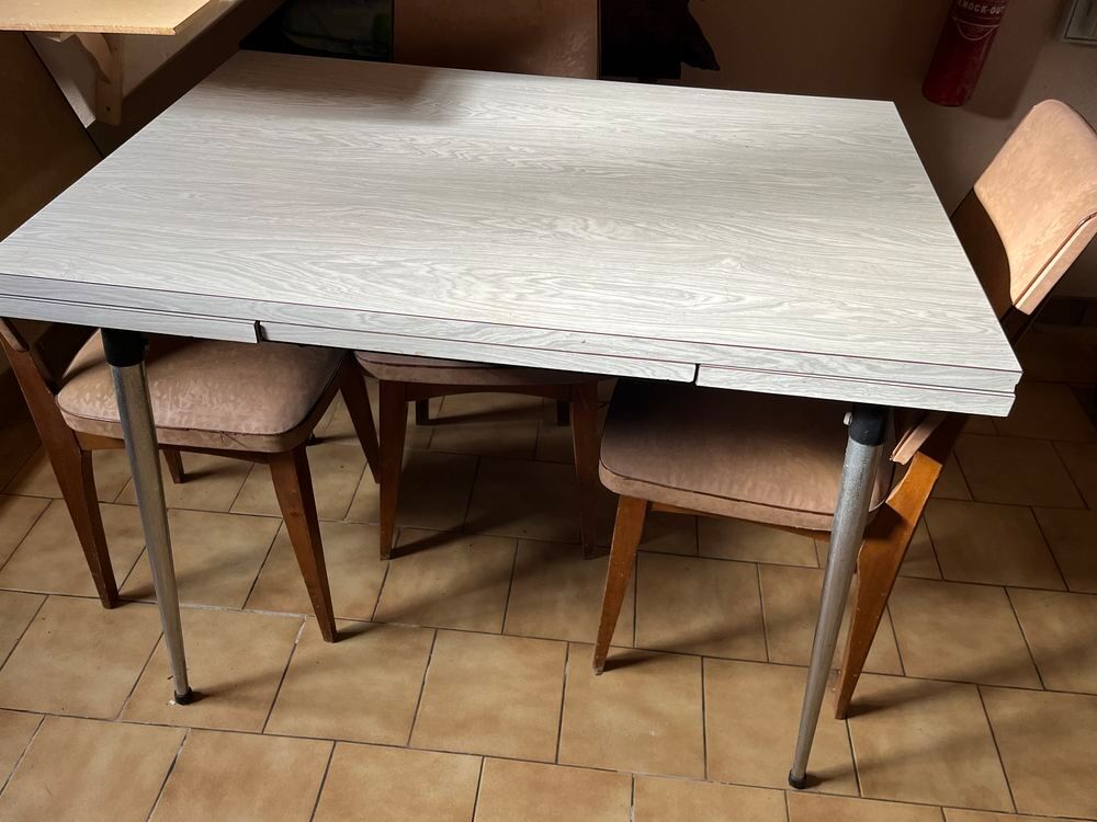 table en formica Meubles