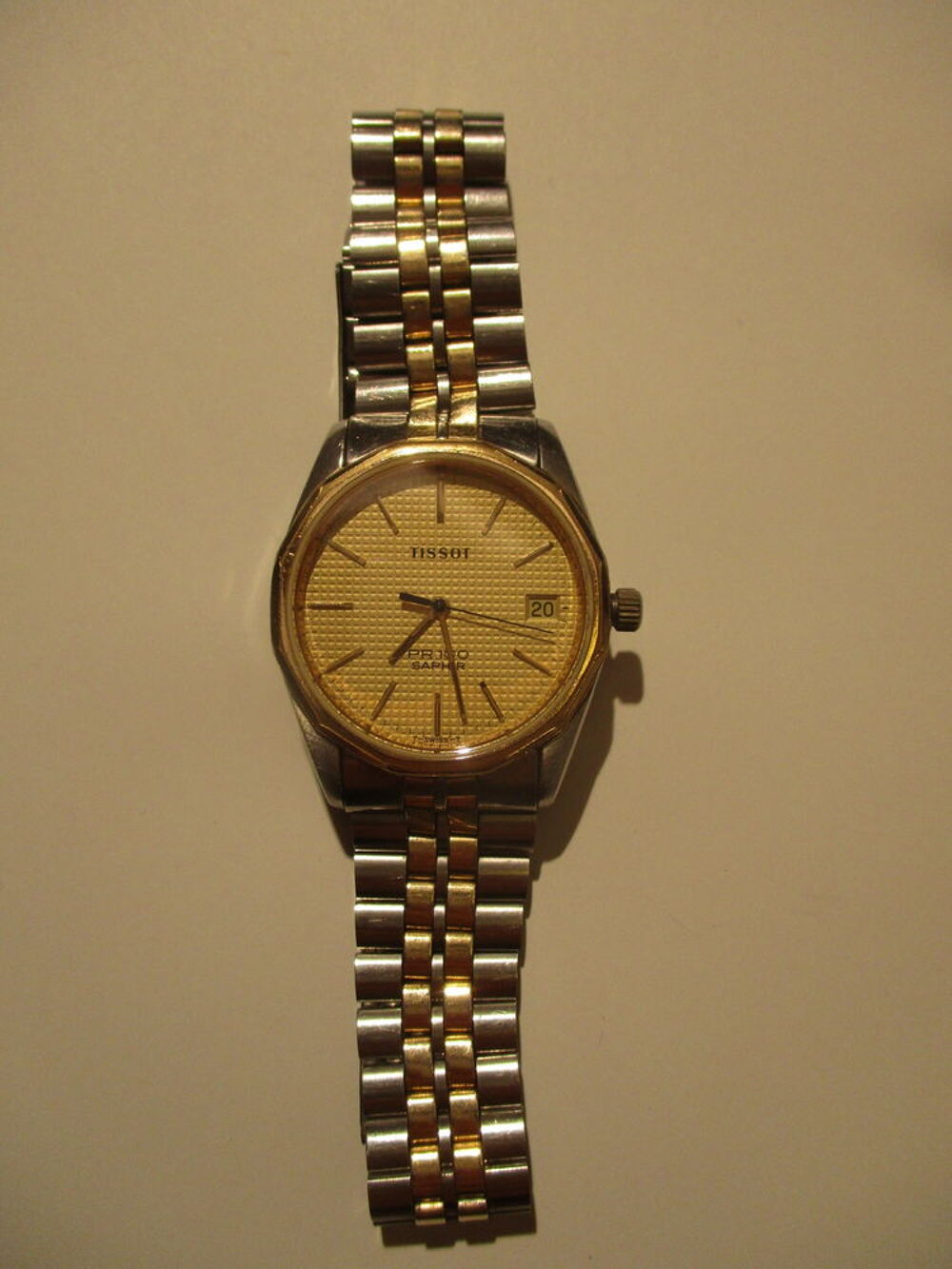 Belle montre Tissot en bon &eacute;tat Bijoux et montres