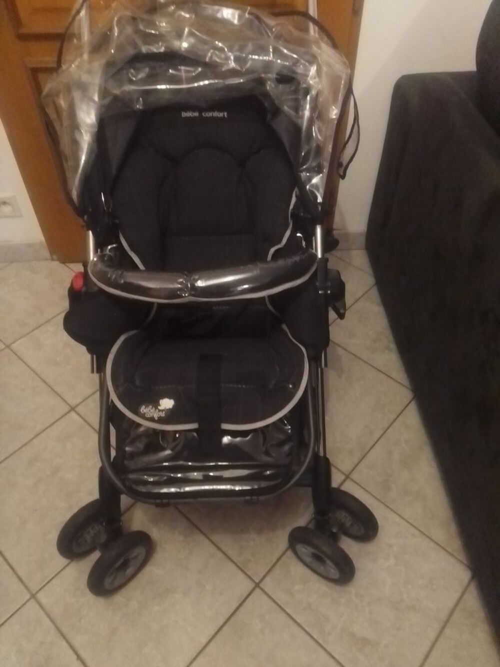 poussette b&eacute;b&eacute; confort Puériculture