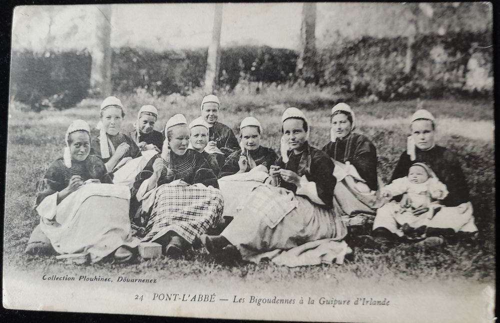 29 PONT - L'ABBE , Les Bigoudennes &agrave; la guipure d'Irlande 