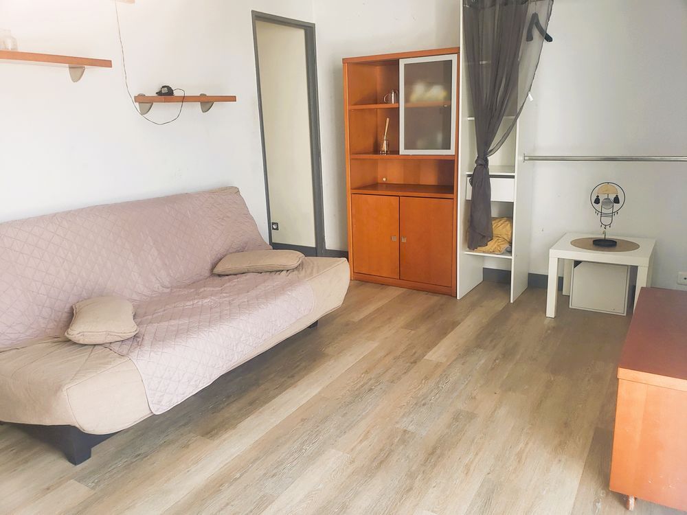 Location Appartement STUDIO MEUBLE BON  ETAT PROCHE CENTRE VILLE Mâcon