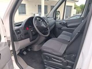 Crafter CRAFTER VAN 30 L2H2 2.0 BITDI 163 FAP EURO5 BUSINESS LINE 2015 occasion 16560 Anais