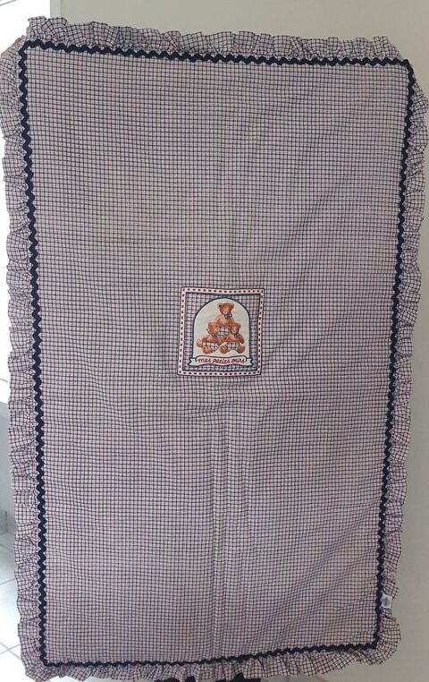 Couette b�b� 120 x 75 cm 10 Saint-Martin-d'H�res (38)