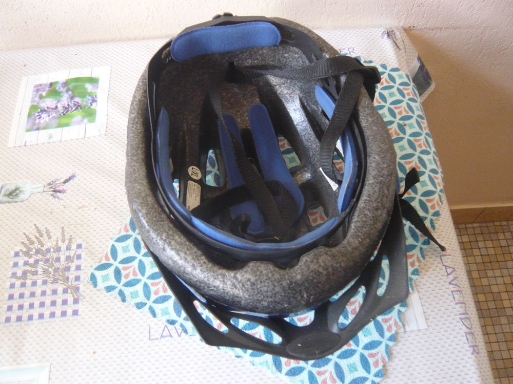 CASQUES DE VELO Vélos