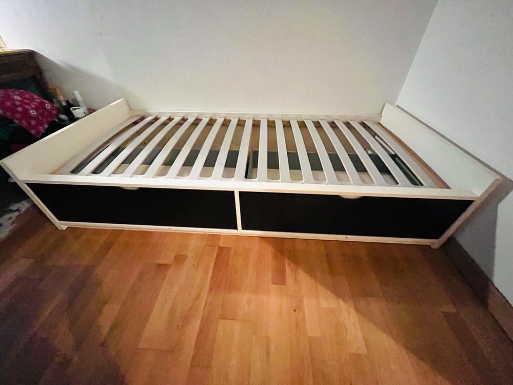 Lit IKEA 1 place 90 X 200 blanc avec rangements Meubles