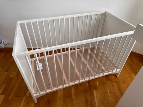 Lit bb blanc 60X120 cm 35 Aigues-Mortes (30)