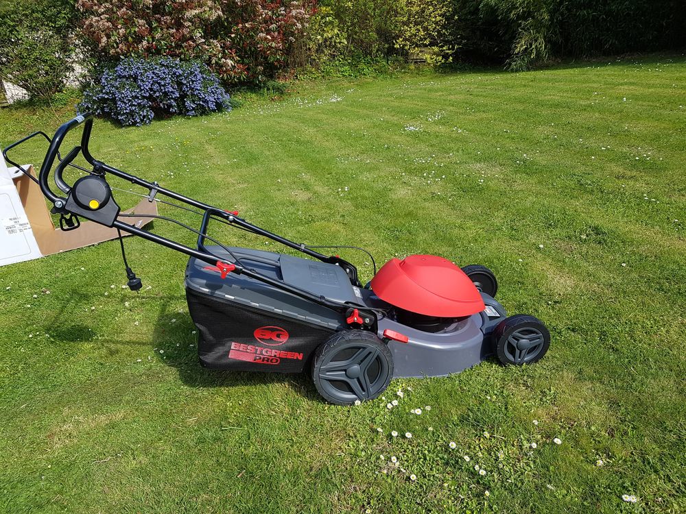 TONDEUSE ELECTRIQUE Jardin