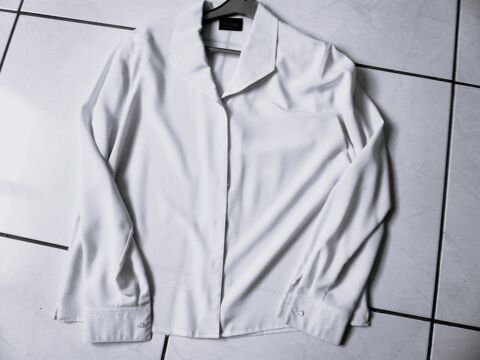 Chemisier blanc femme T 42 C&A 6 Franqueville-Saint-Pierre (76)