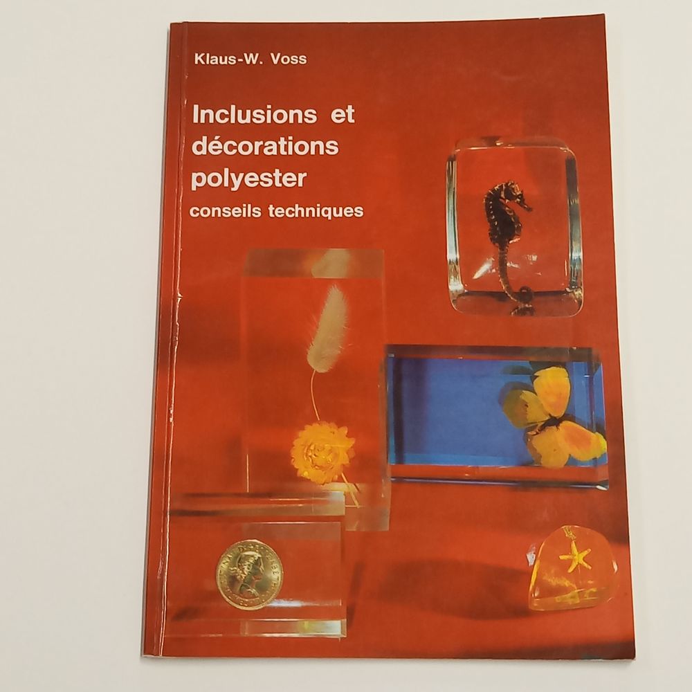 Livre sur l'inclusion et les d&eacute;corations polyester, conseils Livres et BD
